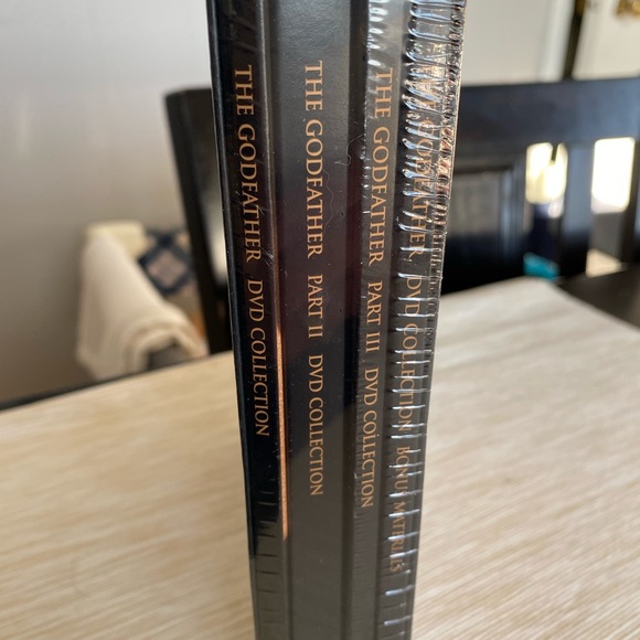 The Godfather dvd Collection - Picture 2 of 3